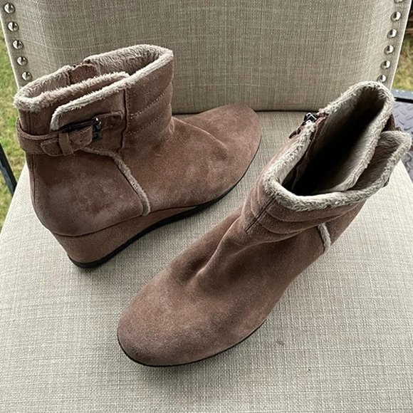 GEOX Women Boots Wedge Shoes Tan Suede Leather Upper W/ Fur Inside Size 39 8.5US - Picture 7 of 11